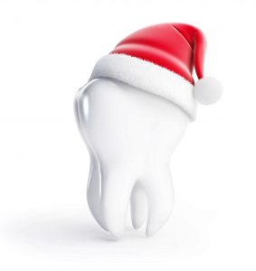 Healthy tooth in holiday hat